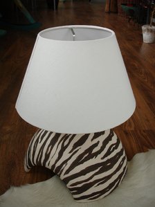 Rudyová, Stolná lampa, 110 €, výška 37 cm