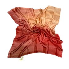 Jana Melichová, Šatka č. 1 červeno-béžová, 90x90 cm, 40 €