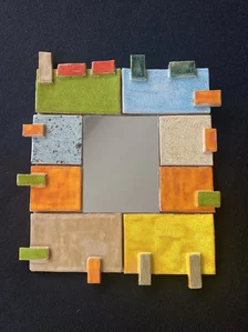 Janka Blašková, Zrkadlo s výčnelkami, 10x13 cm, s rámom 30,5x26 cm
