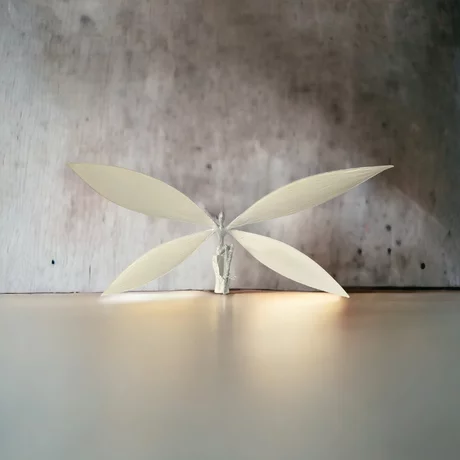 Martin Dzurek, Anjel sediaci, výška cca 42 cm